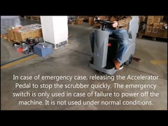 ركوب بطارية تعمل على غسالة أرضية لأرضية تجارية صلبة