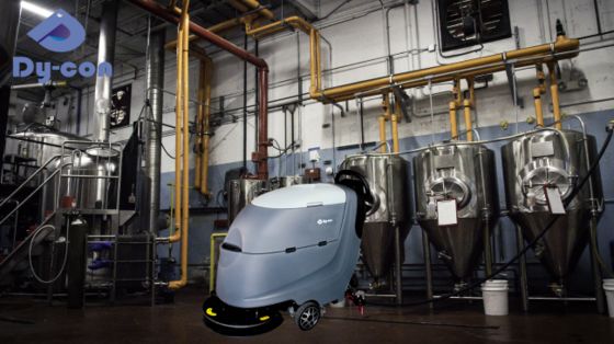 مكنسة تنظيف أرضيات Dycon FS20 ذاتية الدفع مع خزان محلول سعة 55 لترًا وخزان استعادة سعة 60 لترًا